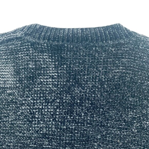 SOAKED IN LUXURY Chenille V-Neck Pullover Sweater size medium Black - Picture 7 of 11